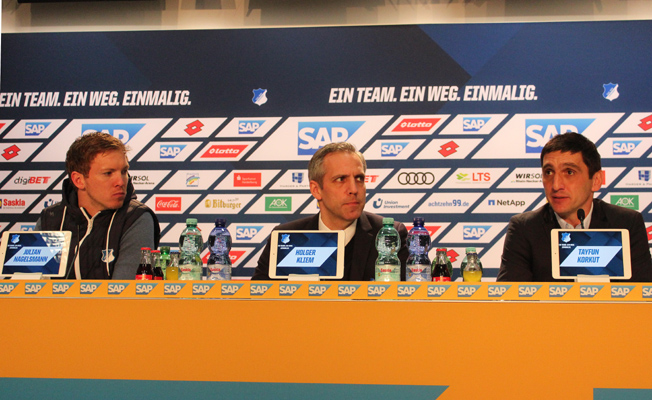 Pressekonferenz mit den beiden Trainern Julian Nagelsmann (li.) und Tayfun Korkut (re.)