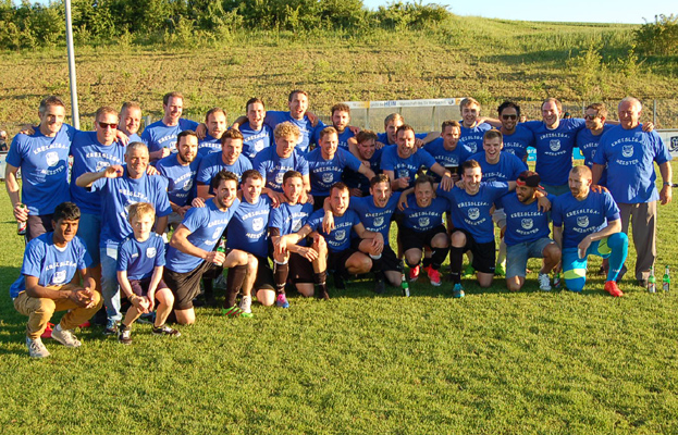 Der SV Rohrbach/S. feiert die Meisterschaft und den Aufstieg in die Landesliga