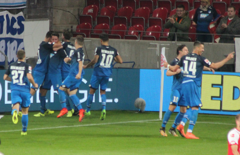 Jubel nach dem 3:2 von Uth