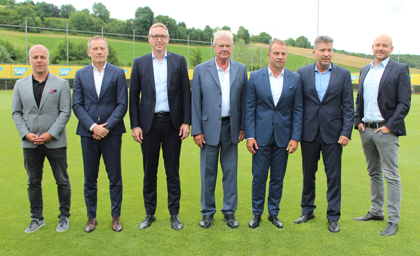 Gemeinsam blickten die TSG-Verantwortlichen im vergangenen Mai auf eine sportlich erfolgreiche Zukunft
