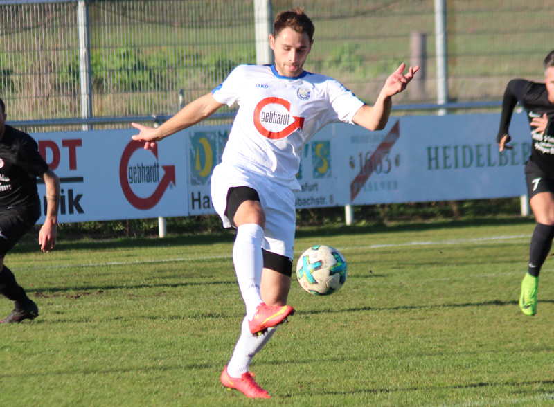 Robin Karolus war mit 5 Treffern Garant beim 6:4-Auswärtserfolg des SV Rohrbach/S.