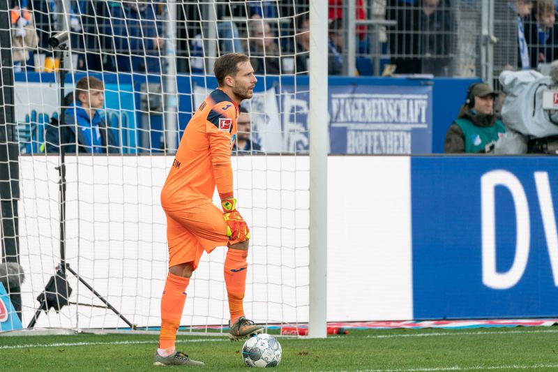 Ratloser Blick bei TSG-Keeper Oliver Baumann. Kann er und seine Teamkollegen gegen Köln die Heimschwäche beenden?