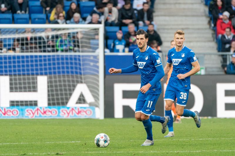 Florian Grillitsch (li.) mühte sich, Ordnung ins TSG-Mittelfeld zu bringen.