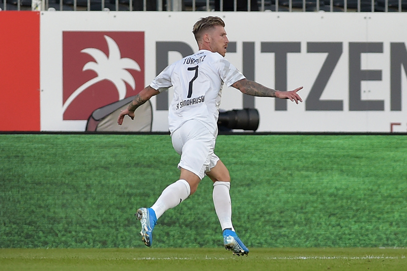 Türpitz erzielte sieben Minuten nach seiner Einwechslung den 3:1-Endstand
