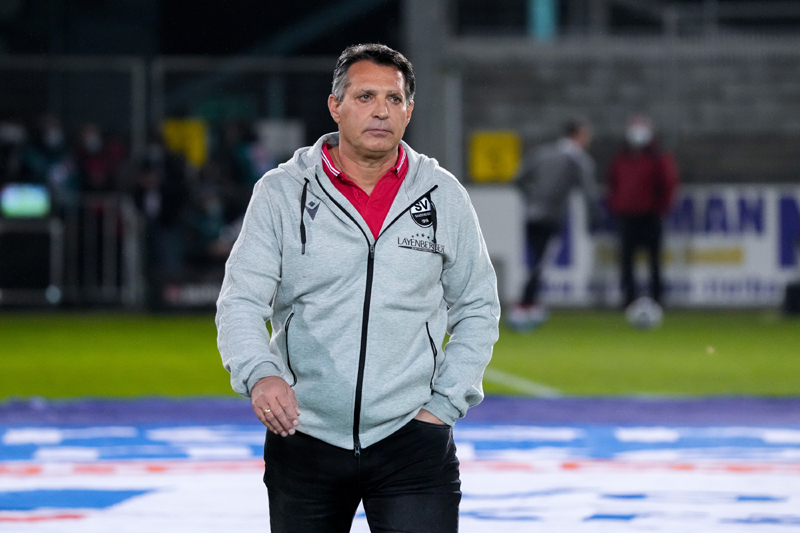 Sandhausens Trainer Alois Schwartz möchte Auf Schalke nicht mit leeren Händen heimreisen