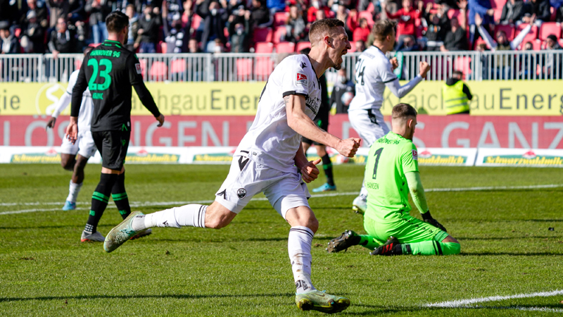 Die Entscheidung: Bachmann trifft für den SVS zum 3:1-Endstand