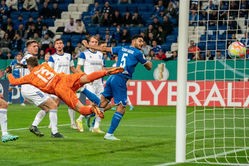 Hoffenheim deklassiert Schalke 04 und zieht ins Achtelfinale ein